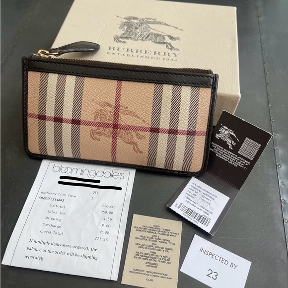 Burberry Haymarket Core Lindal Coin and Card Case - Picture 1 of 5